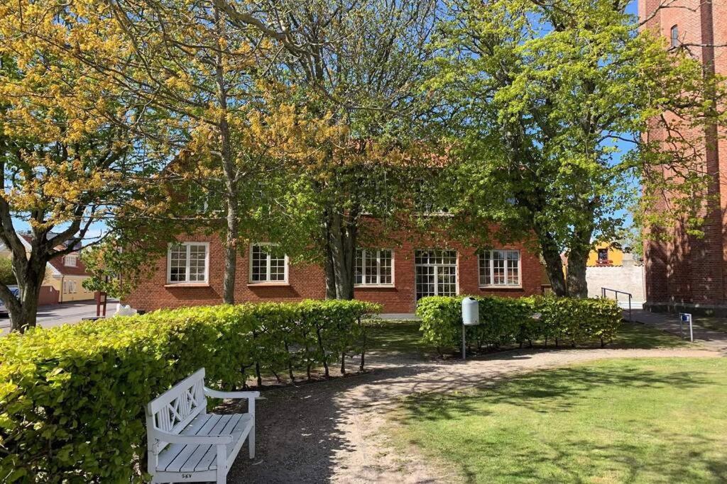 Ferie Lejlighed I Skagen -Huset Med Den Gronne Dor エクステリア 写真